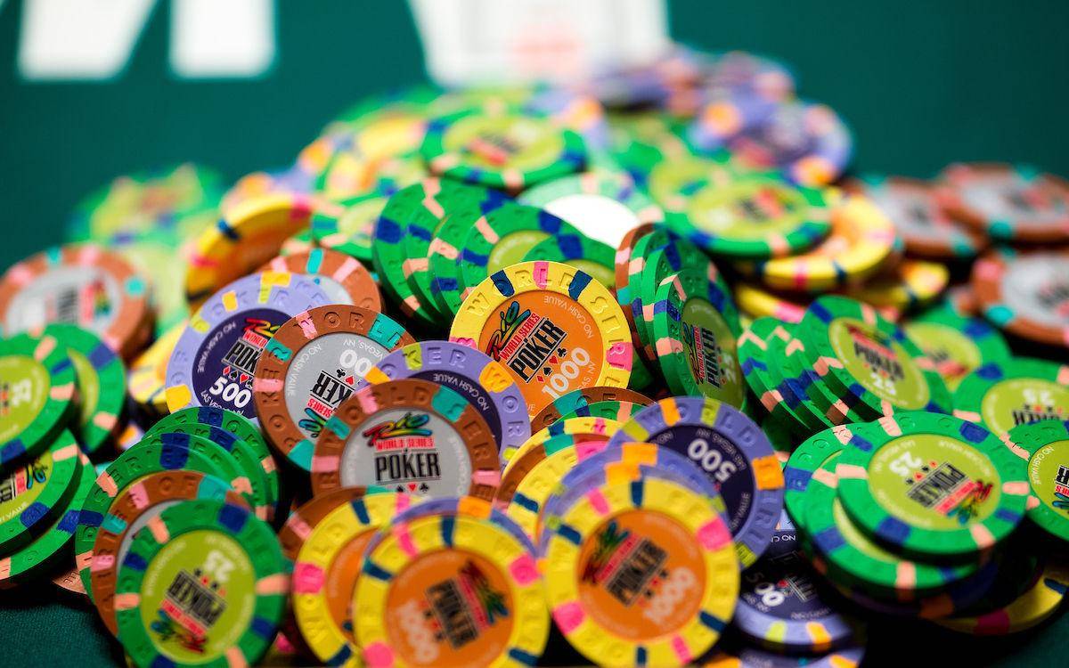 No Cash Games: Playing with a Full - Poker Strategy 2021